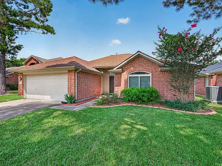 11814 Copperas Creek Dr — Photo 5