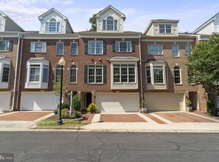 1731 22nd Ct N, Arlington, VA 22209