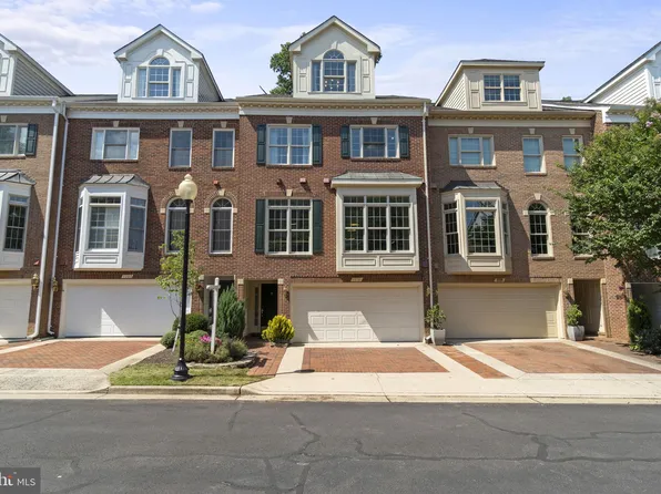 1731 22nd Ct N, Arlington, VA 22209