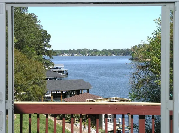 963 Golf Course Rd, Littleton, NC 27850