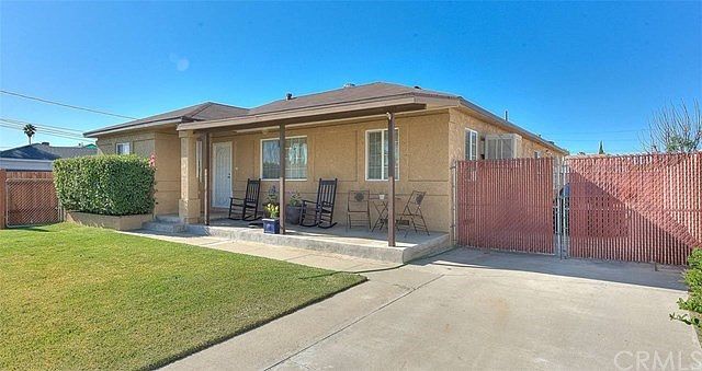 1st image of 16562 Iris Dr