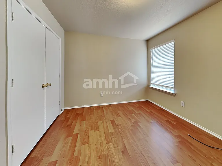 721 Nancy Dr — Photo 18