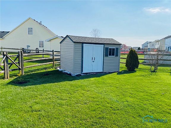 3rd image of 5780 Bermuda Dr