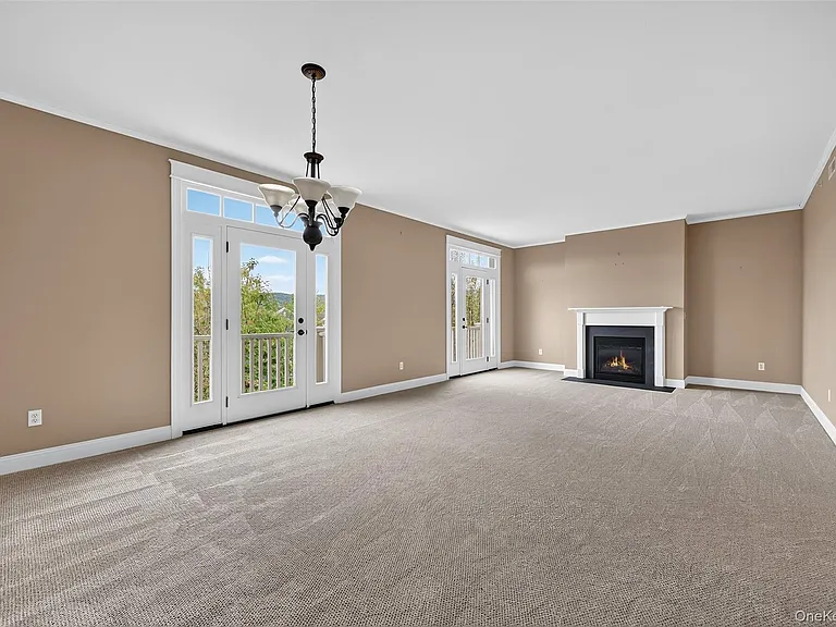 15 Cropsey St #15-3A — Photo 7