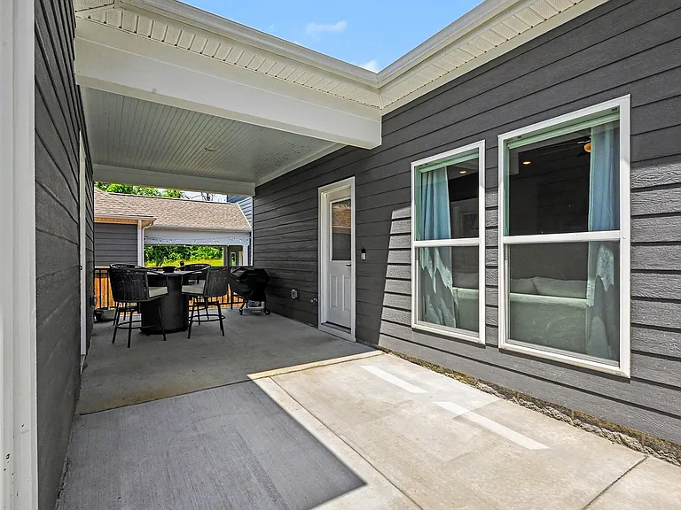1088 Indigo Aly — Photo 25