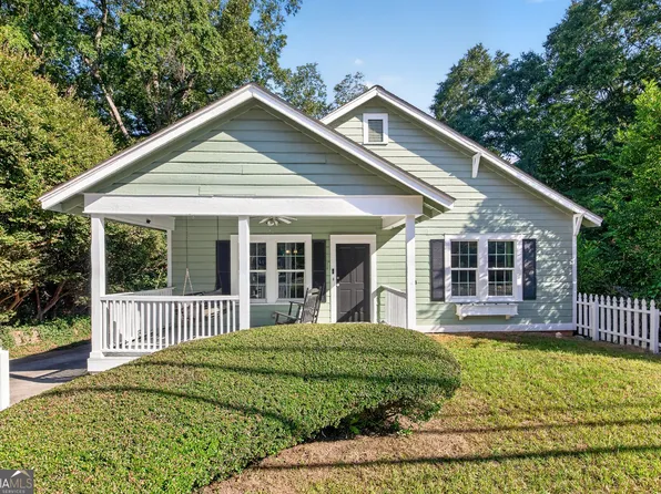 43 Clark St, Newnan, GA 30263