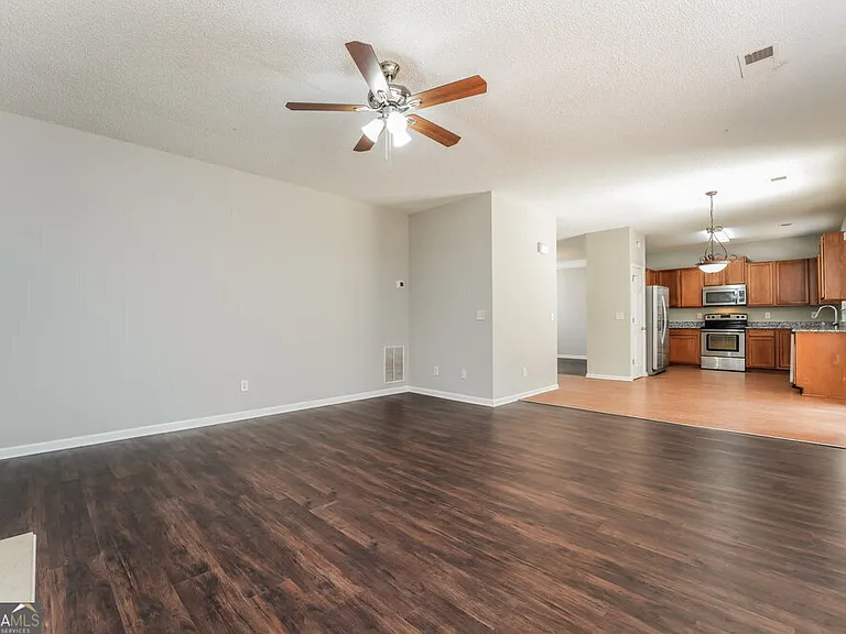 4445 Feather Way — Photo 5