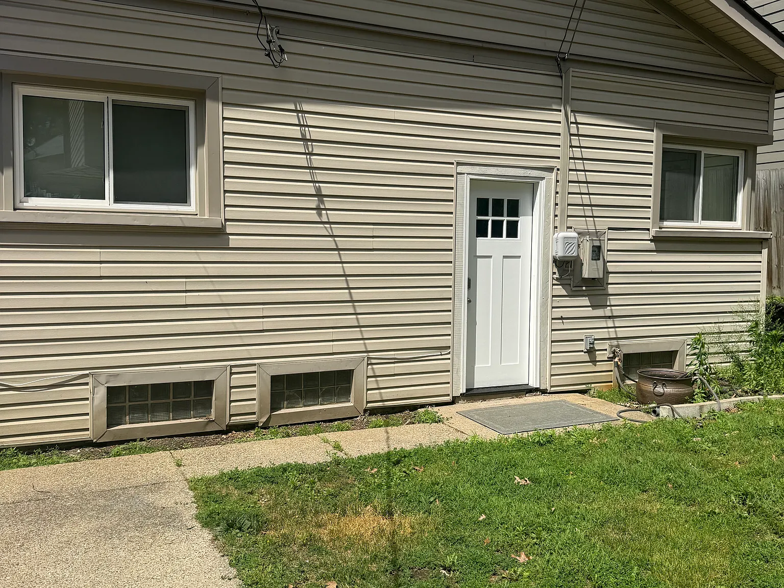 2 bed, 1456 sqft, $3,500 — Photo 2
