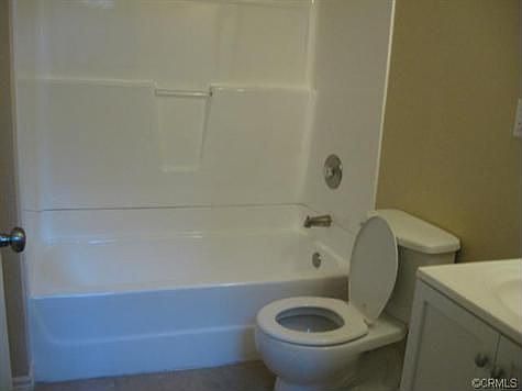 4th image of 1224 N Ditman Ave