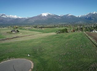 207 Falcon Watch Rd W, Hamilton, MT 59840