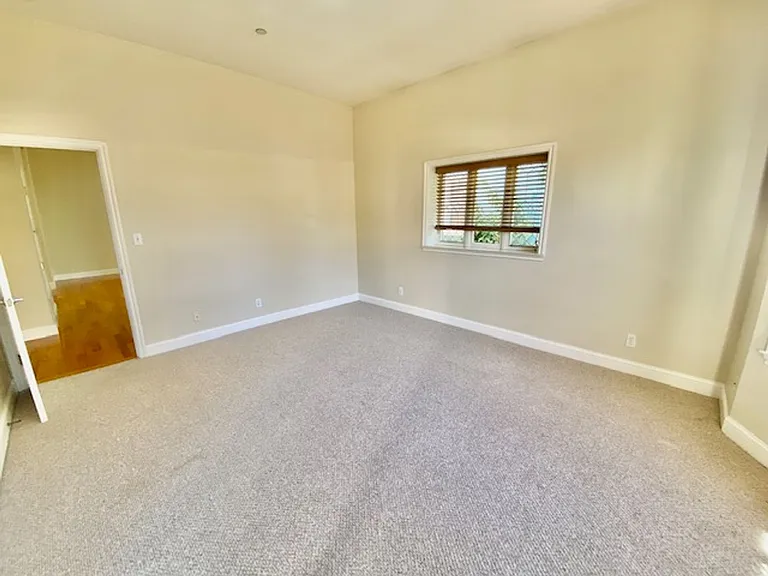 1013 Fair Oaks Ave. — Photo 14