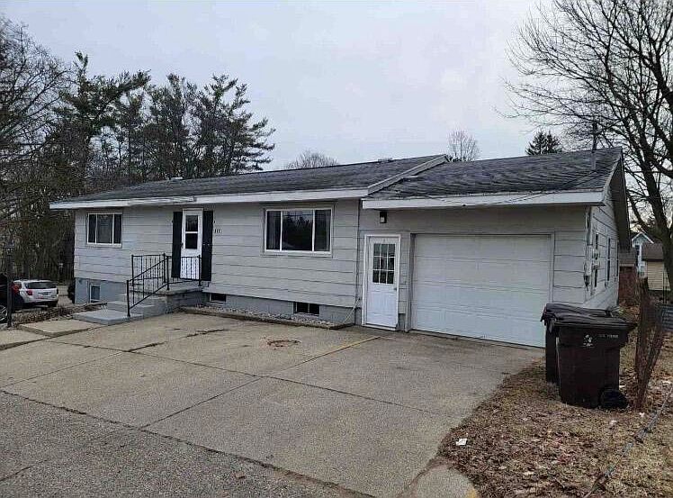 1st image of 317 N Warren Ave