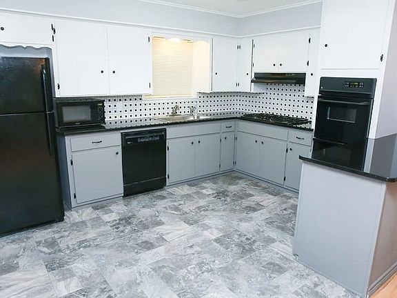 3rd image of 104 Wynnwood Dr