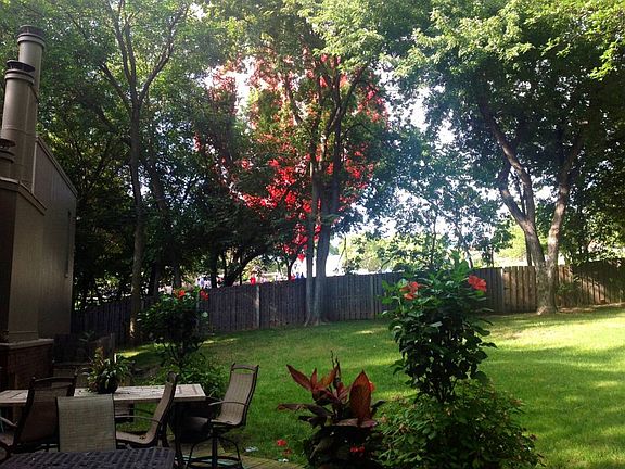 5th image of 9788 Frederick Cir