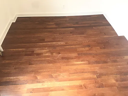 Rented by Metroline Realty | media 43