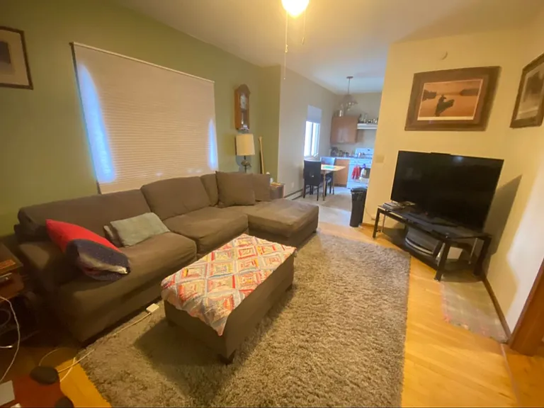 223 N 11th Ave E — Photo 9