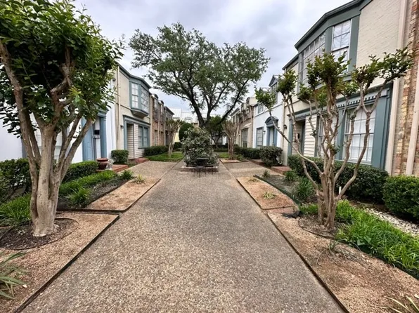 3010 Brockbank Ct #3010, Dallas, TX 75220