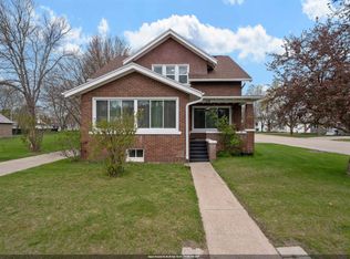 518 Sherman St, Marion, WI 54950