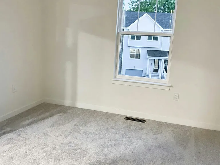 1827 Boulder Dr — Photo 25