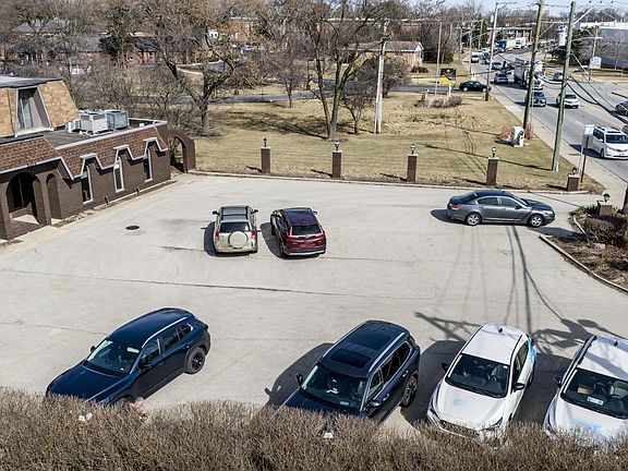 3rd image of 6954 W Touhy Ave Suite 201