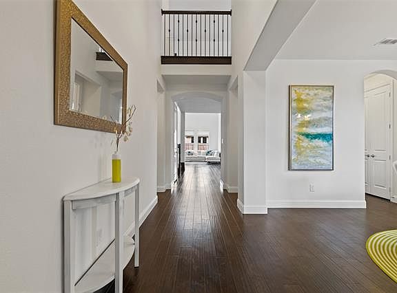 5th image of 2624 Walnut Creek Ln