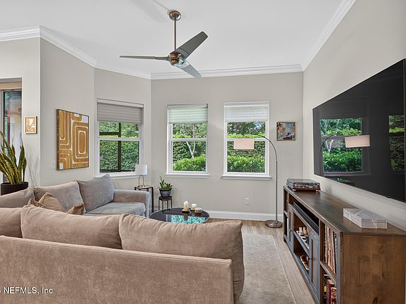 4th image of 13309 SANTORINI Drive