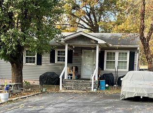 203 Turner Pl, High Point, NC 27262