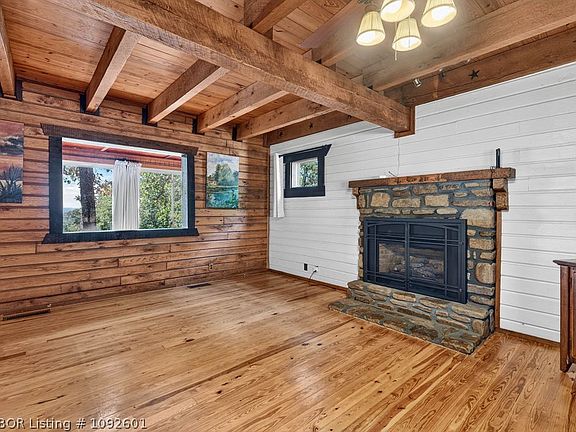 2nd image of 4038 Dora Rd