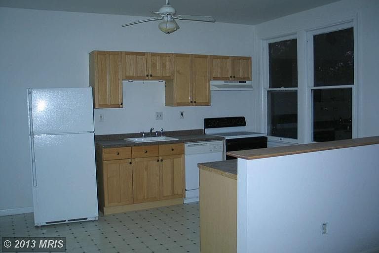 2nd image of 9078 Baltimore Ave