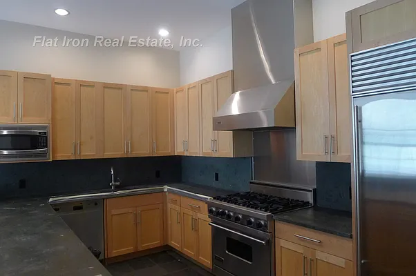 Rented by Flat Iron Real Estate | media 13