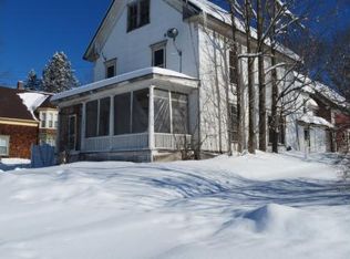 21 Summer St, Lancaster, NH 03584