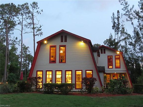 2nd image of 5700 Sea Grass Ln