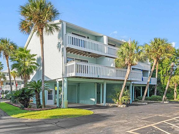 2nd image of 8522 Gulf Blvd APT 3