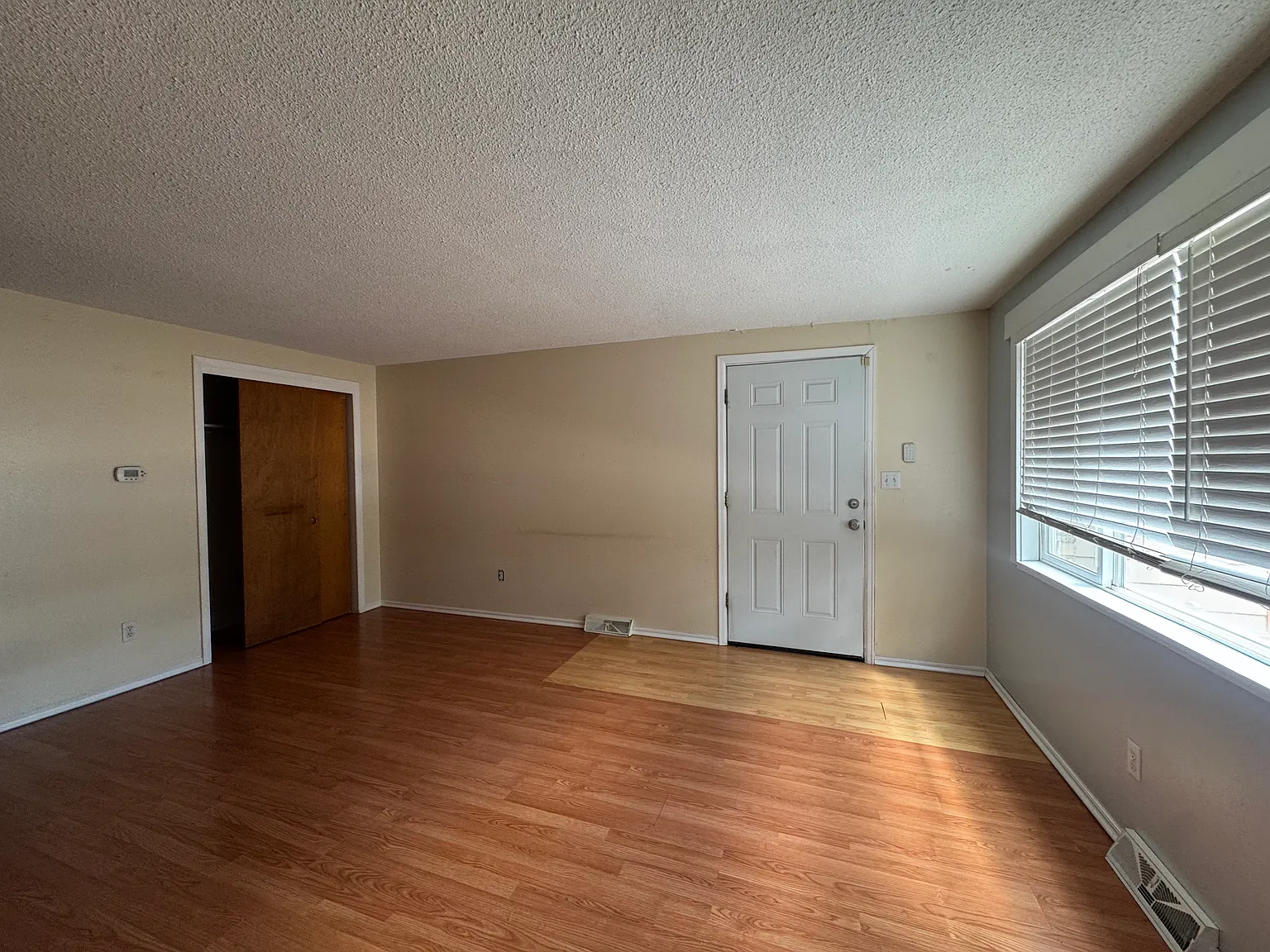 2 bed, $1,800 — Photo 3