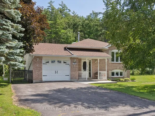 32 S Maloney St, Marmora, ON K0K 2M0