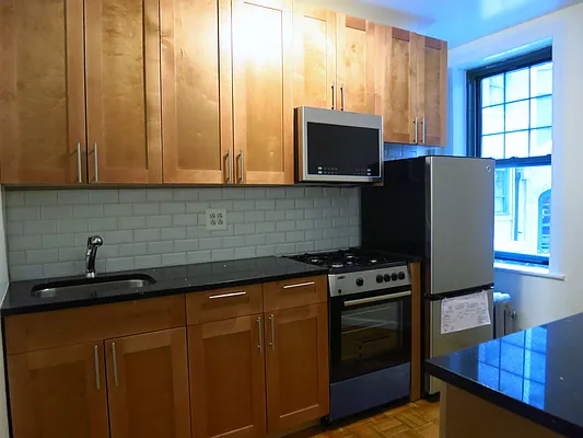 Rented by City & Suburban | media 10