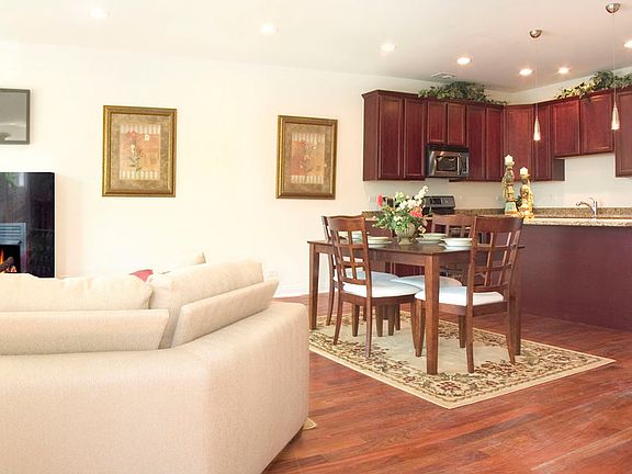 2nd image of 4143 N Western Ave #2