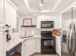 7008 E Gold Dust Ave APT 236, Paradise Valley, AZ 85253