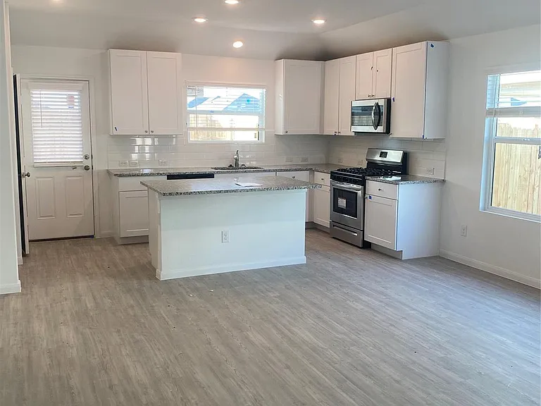 9052 Rancher Trl — Photo 6