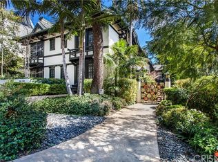 1220 N La Cienega Blvd APT E1, West Hollywood, CA 90069