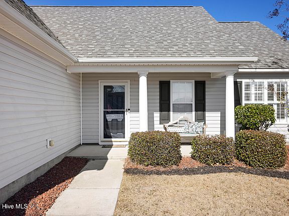 5th image of 661 Hillside Drive