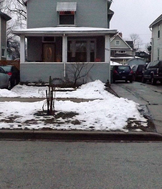 1st image of 609 N 7th Ave