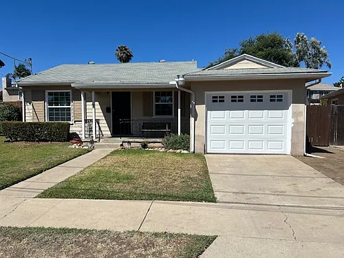 6131 Fenimore Way Photo 1
