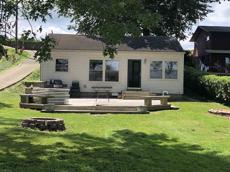 1st image of 9236 N Steinbarger Lake Dr