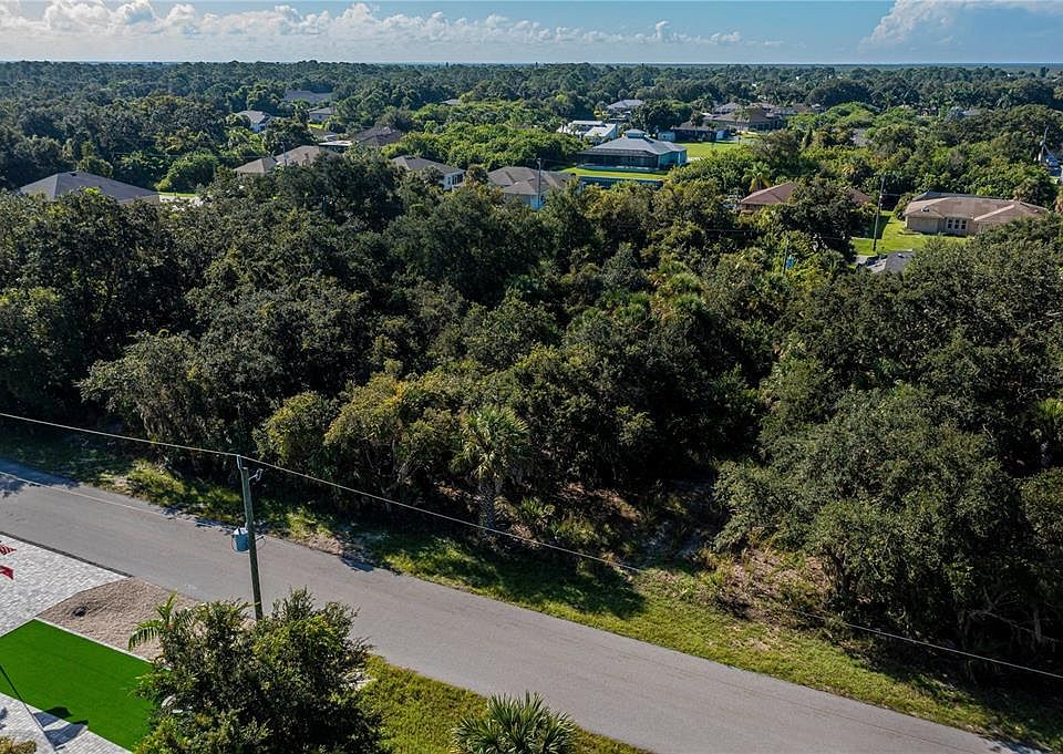 1st image of 17381 Gulfspray Cir
