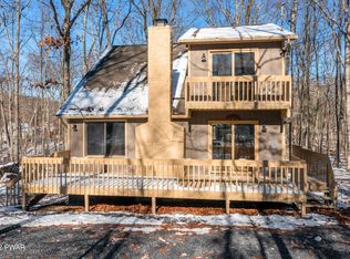 134 Dunchurch Dr, Bushkill, PA 18324