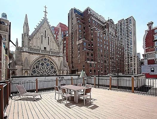 3rd image of 155 W 71st St APT 2H