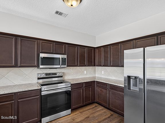 4th image of 291 Morgan Field Blvd NE