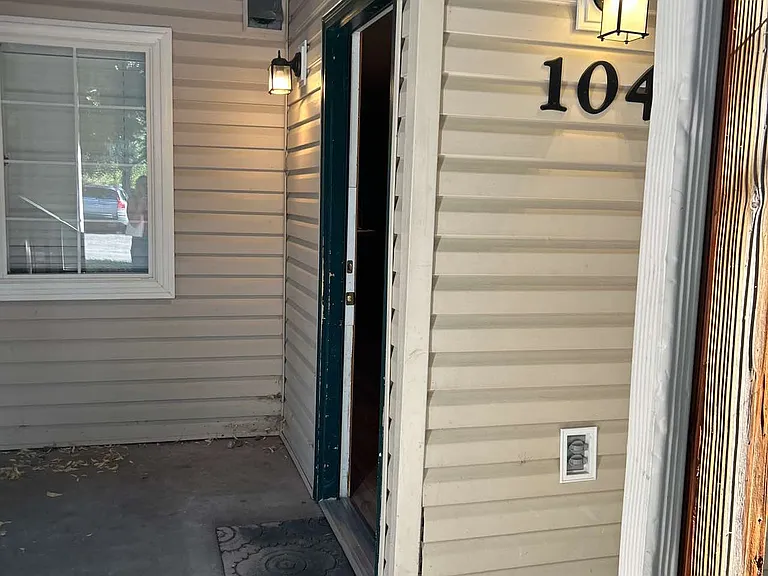 1120 City Park Ave #B104-1 — Photo 2