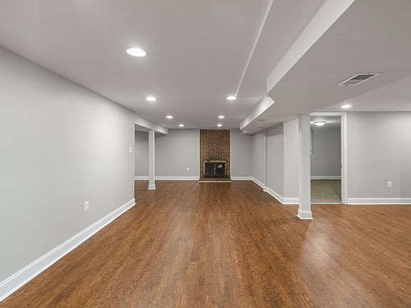 5th image of 1516 Cedarwood Dr
